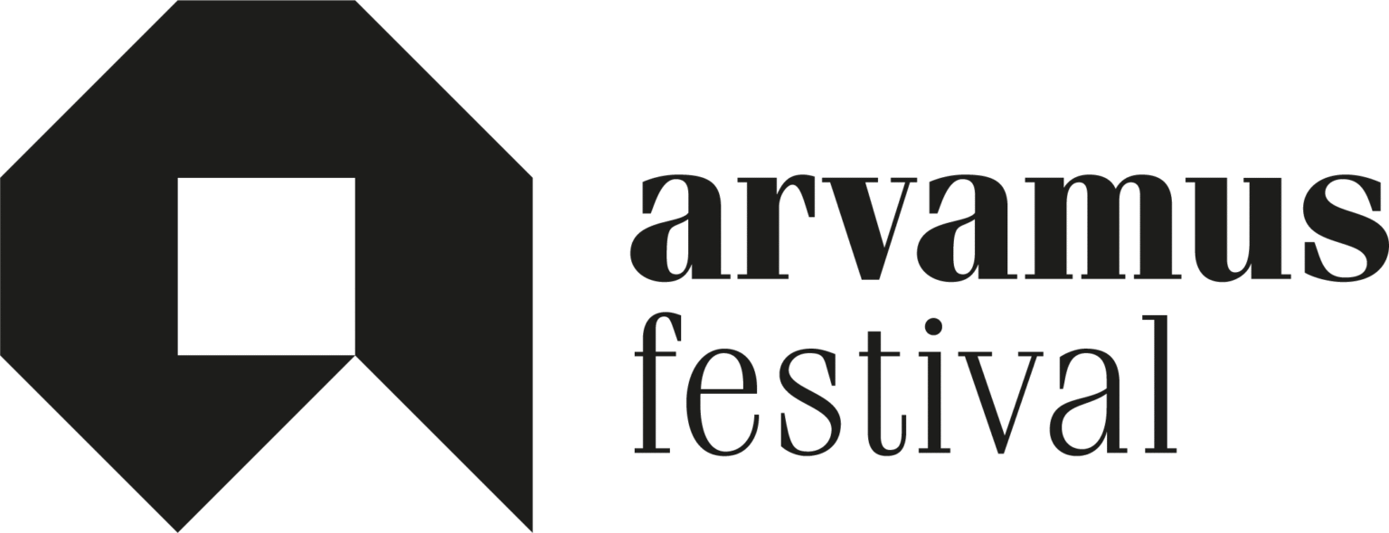 Horisontaalne_must-1536x590